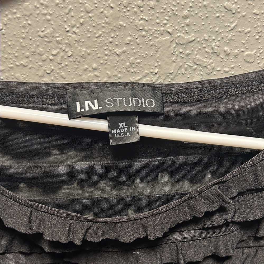 M.STUDIO Black Textured Ruffle Blouse - Picture 2 of 3